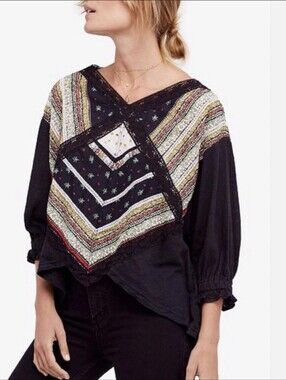 FREE PEOPLE Prairie Days Tee Top Black Boho V-Neck Printed Women's Top Size S